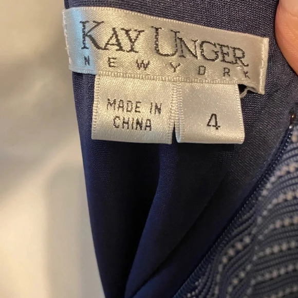 Kay Unger Dress Form Fitting Bandage Style - Picture 6 of 10